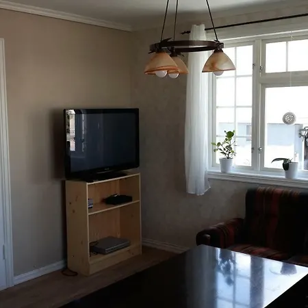 Holiday House In Skudeneshavn-pets Welcome * Skudeneshavn