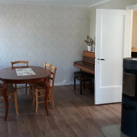 Holiday House In Skudeneshavn-pets Welcome